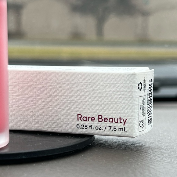 Rare Beauty Soft Pinch Blush by Selena Gomez - Picture 7 of 14